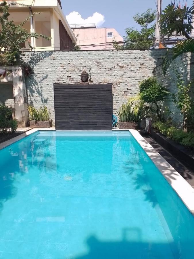 Marinos Place Legian Kültér fotó