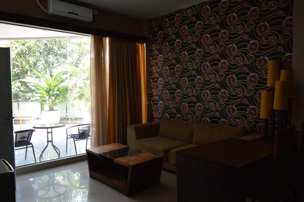Marinos Place Legian Kültér fotó