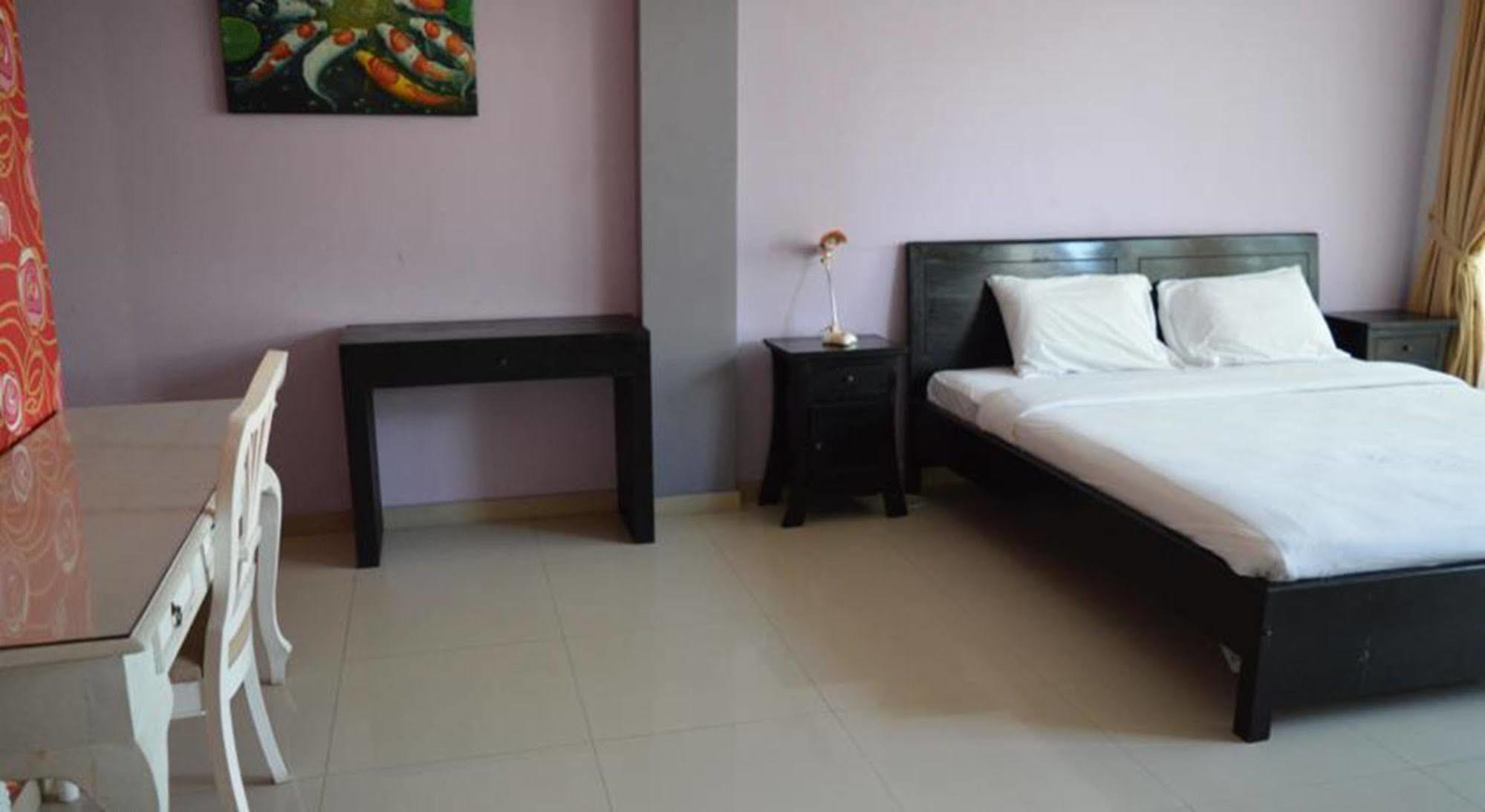 Marinos Place Legian Kültér fotó