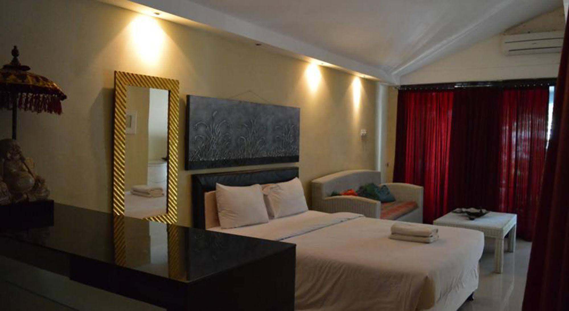 Marinos Place Legian Kültér fotó