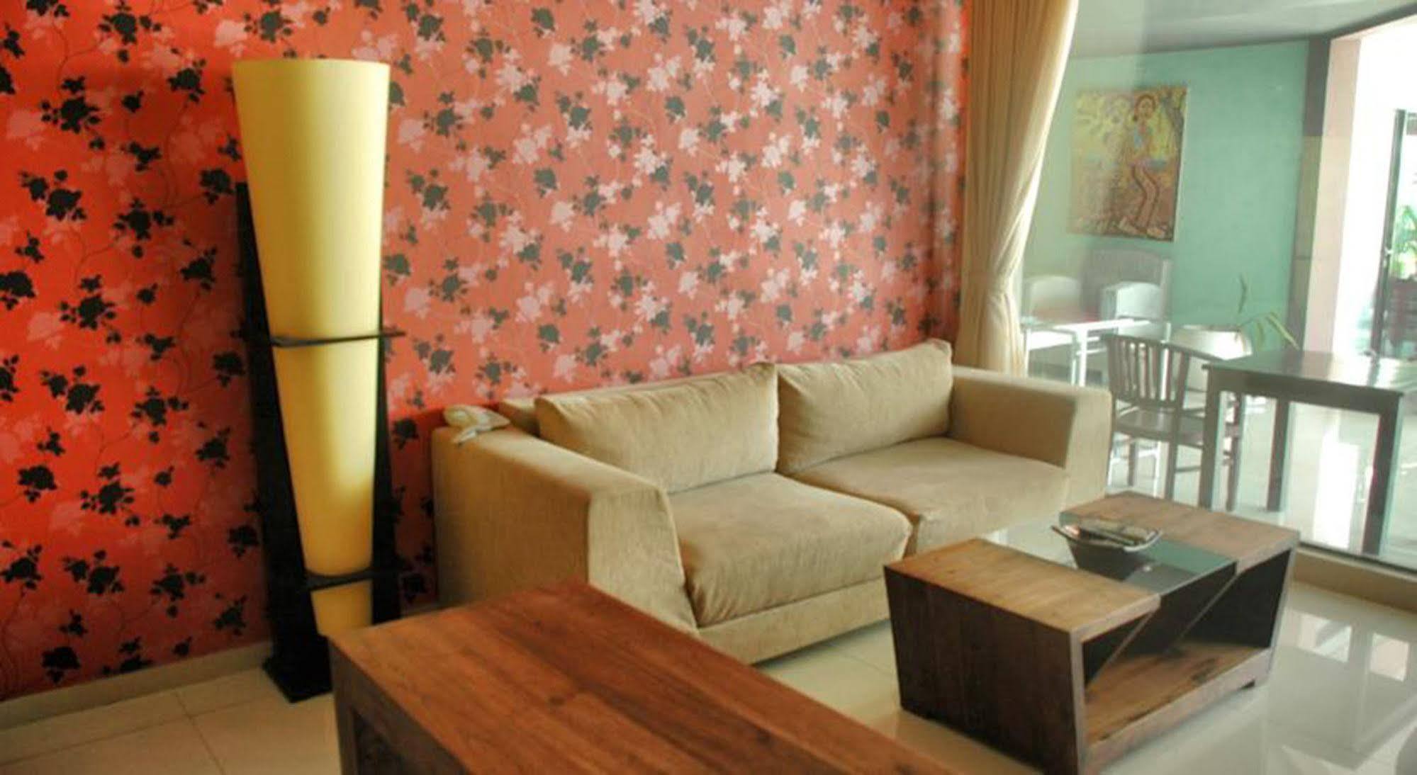 Marinos Place Legian Kültér fotó
